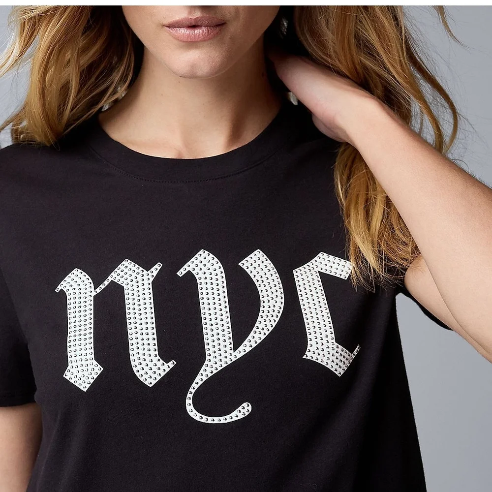 Black Short Sleeve Graphic T-Shirt with NYC Design - Picture 1 of 6